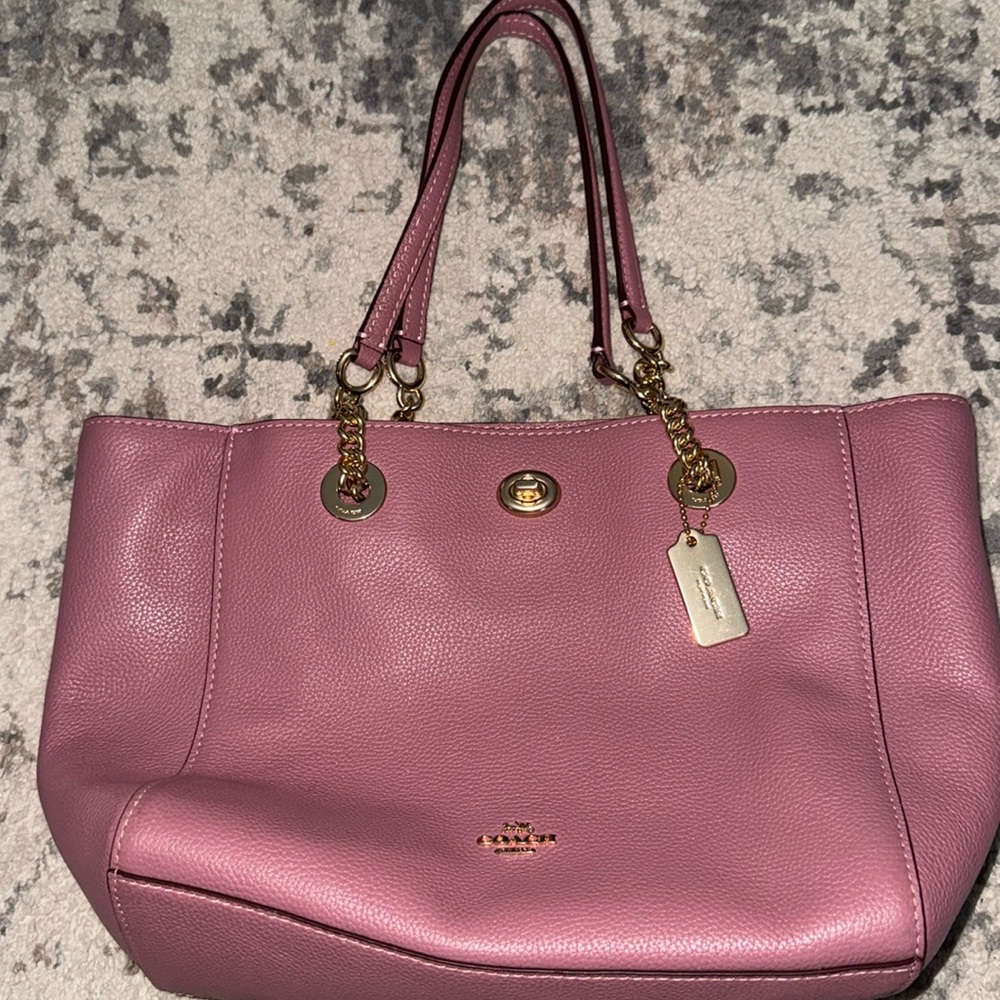 Coach Shoulder Bag